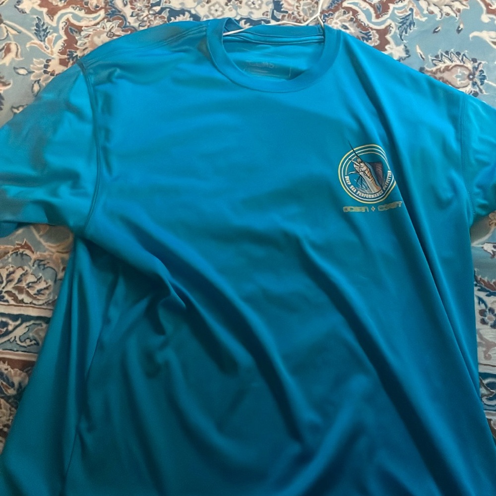 Men’s large ocean and coast shirt
